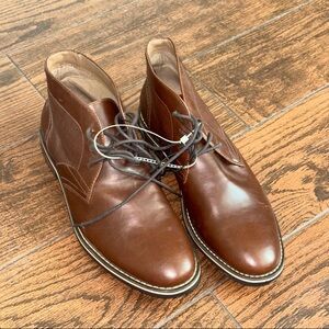 Elegant Brown Leather Chukka Boots for Men